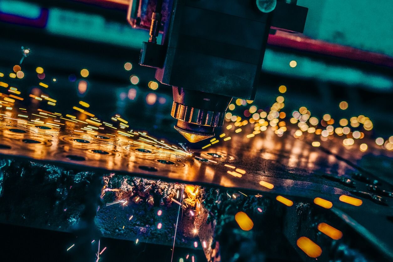 Simultaneous machining